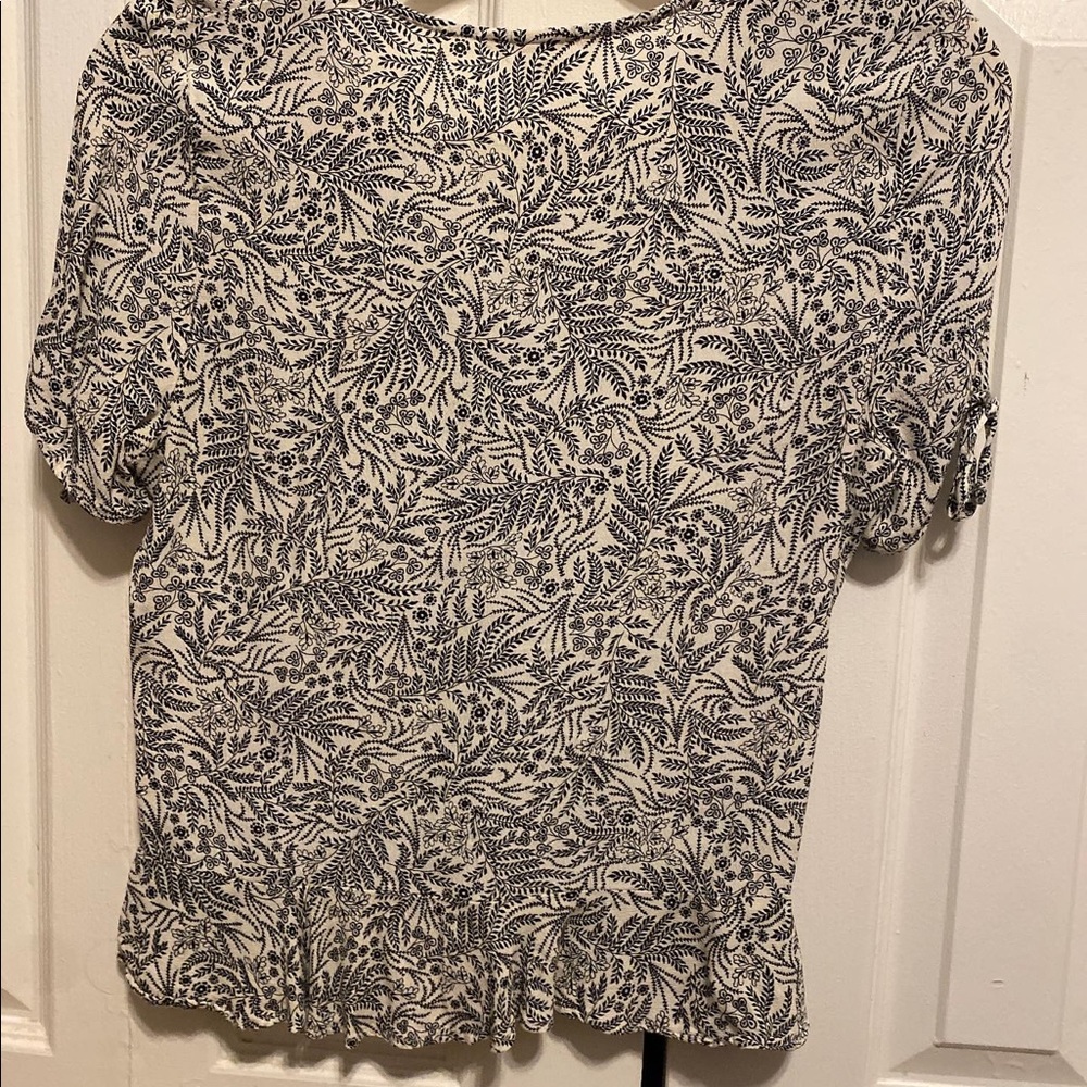 Women’s shirt